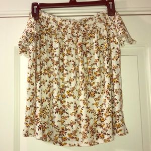 Off the Shoulder AE Top